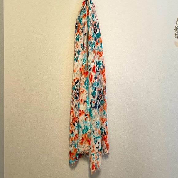 Jules Smith Watercolor Scarf. - Picture 1 of 3